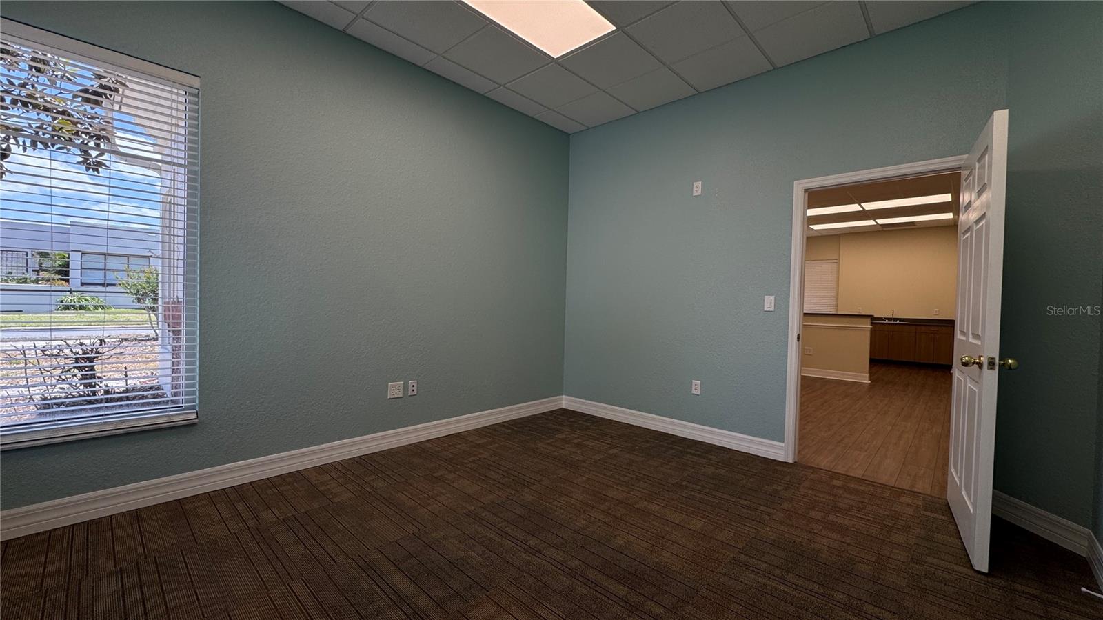 1910 LAKELAND HILLS BLVD, LAKELAND, FL, 33805