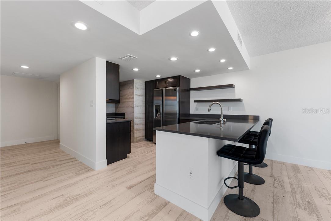 17408 GULF BLVD #201, REDINGTON SHORES, FL, 33708