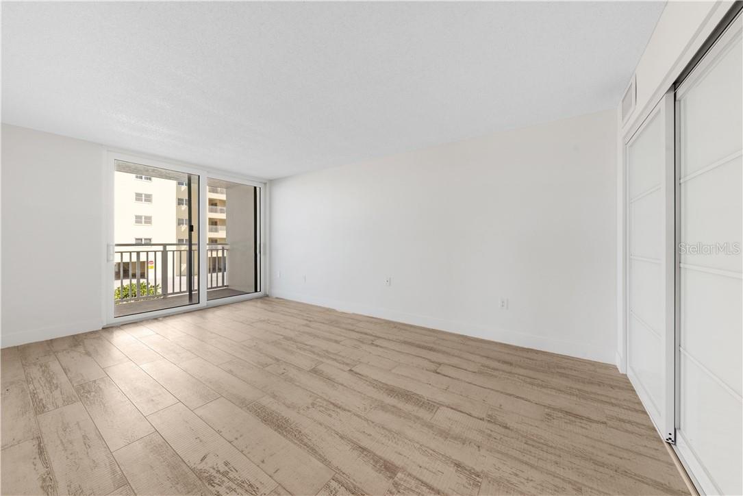 17408 GULF BLVD #201, REDINGTON SHORES, FL, 33708