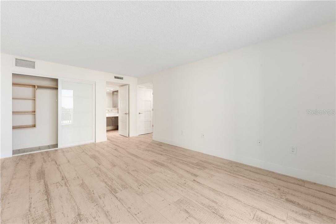 17408 GULF BLVD #201, REDINGTON SHORES, FL, 33708