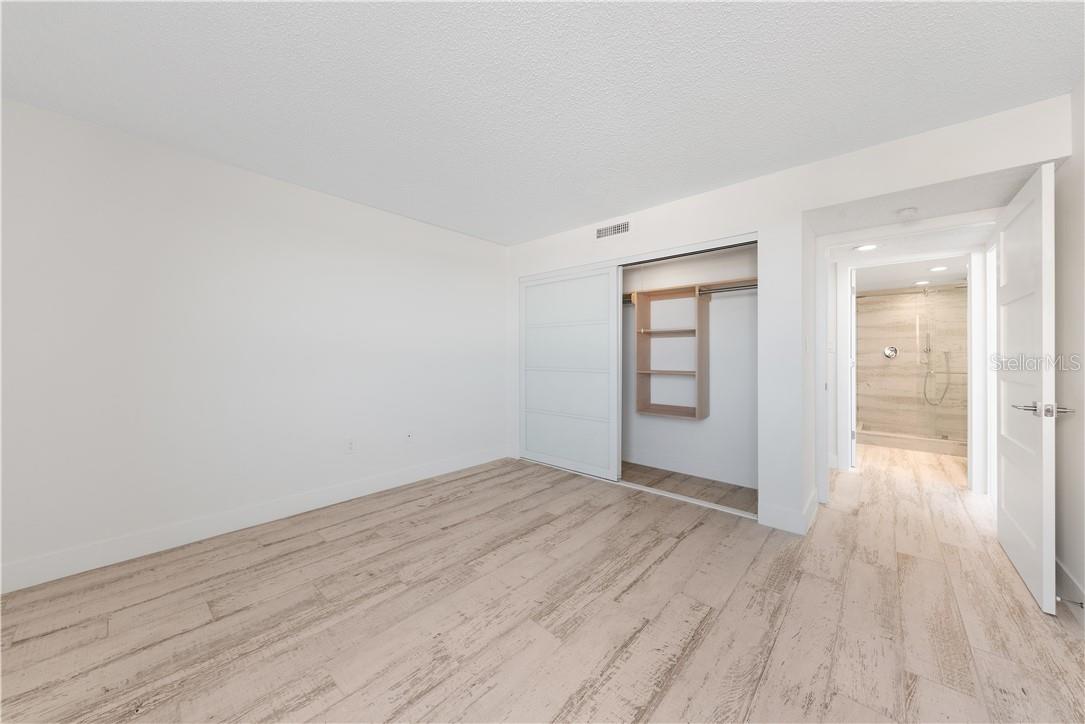 17408 GULF BLVD #201, REDINGTON SHORES, FL, 33708