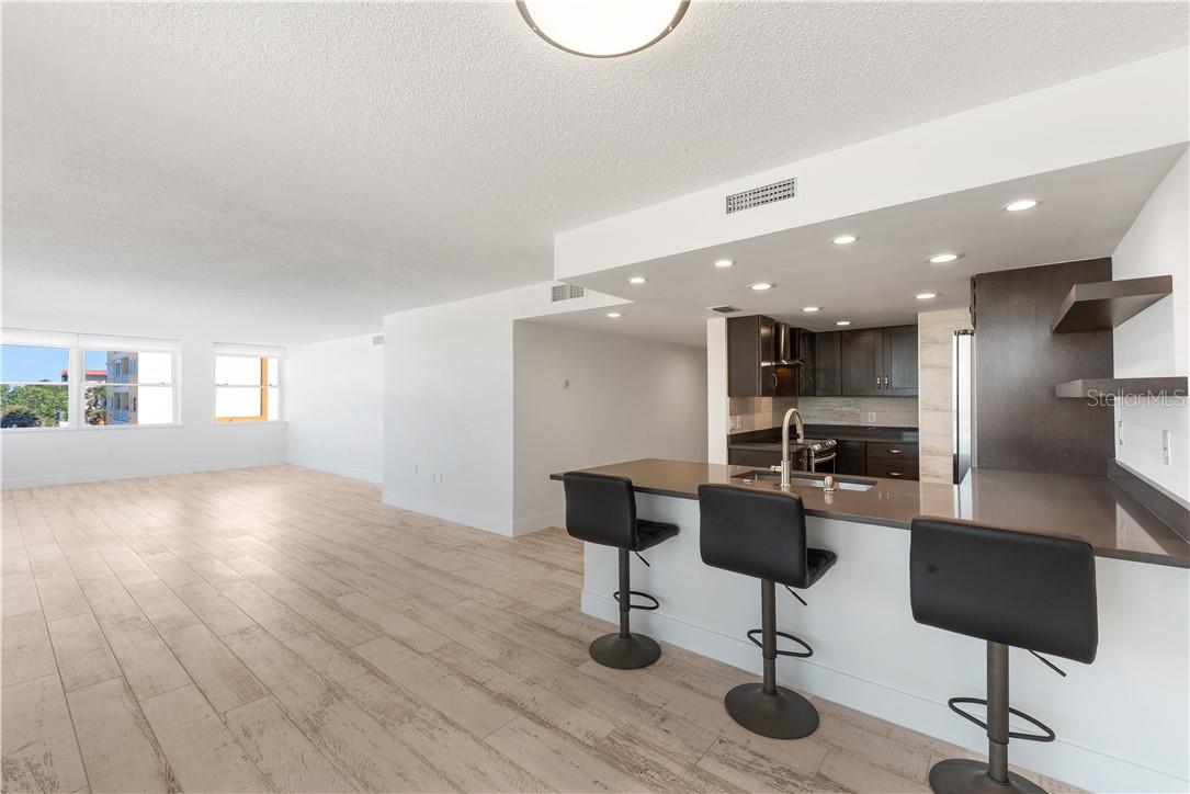 17408 GULF BLVD #201, REDINGTON SHORES, FL, 33708