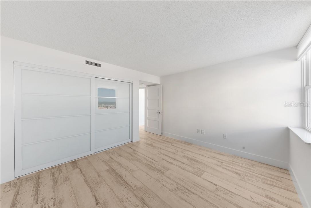 17408 GULF BLVD #201, REDINGTON SHORES, FL, 33708