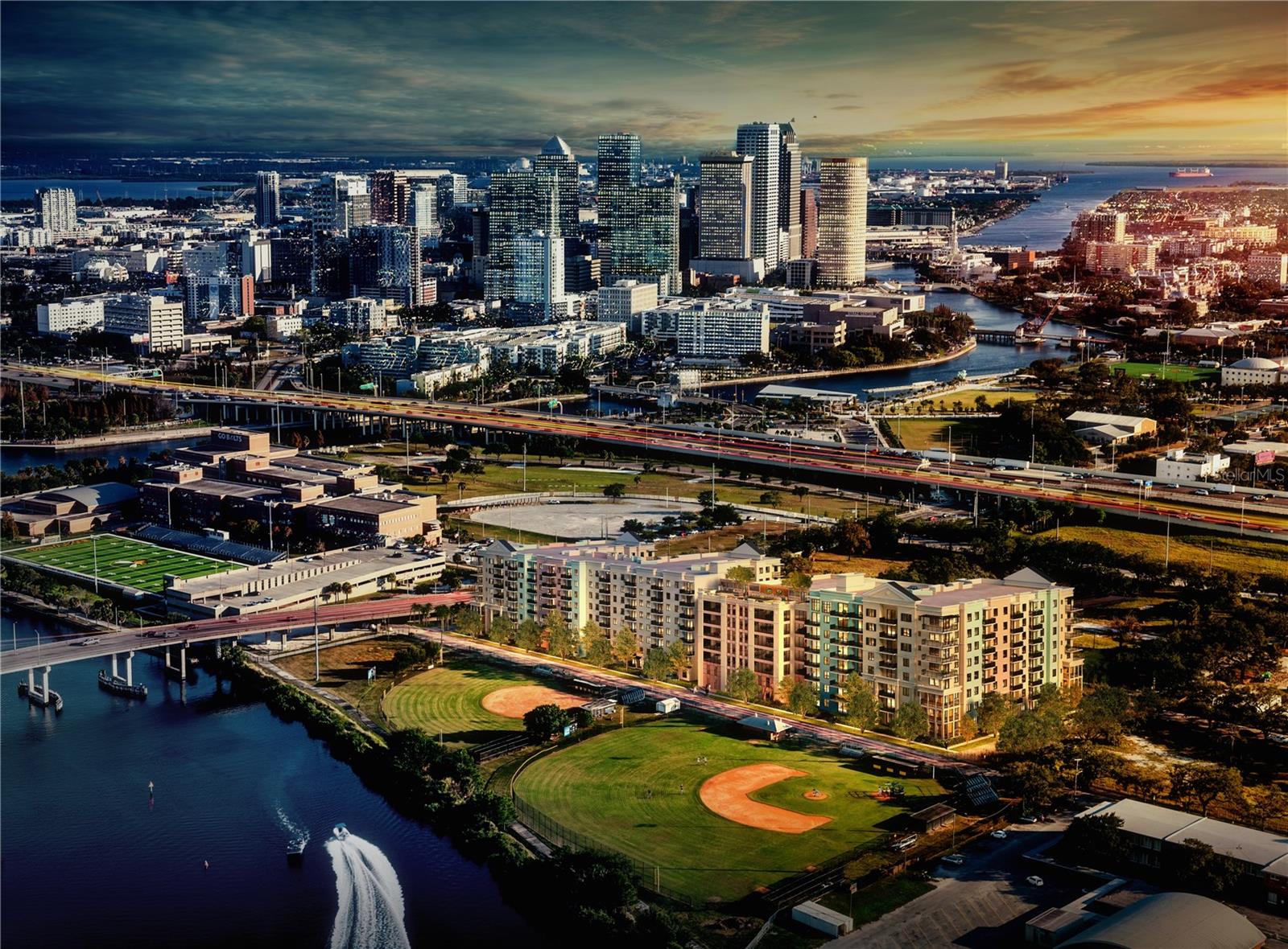 901 W CHESNUT ST #B-203, TAMPA, FL, 33607