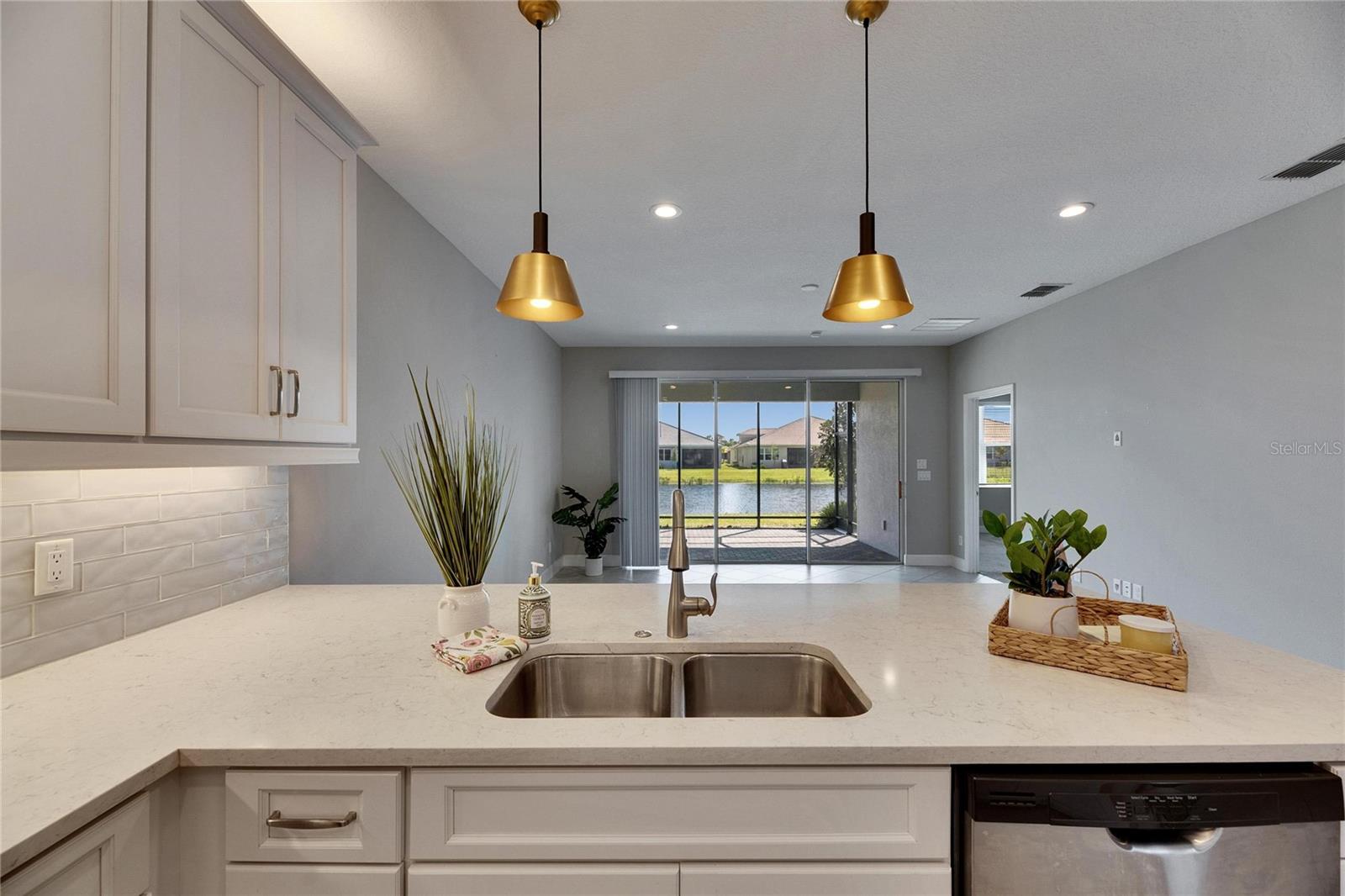 4734 AVILA LAKES DR, WIMAUMA, FL, 33598