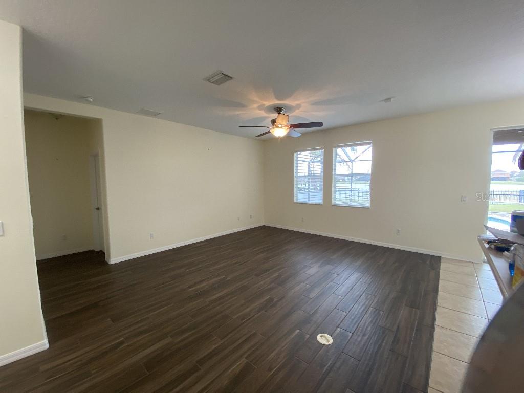711 PARKER DEN DR, RUSKIN, FL, 33570