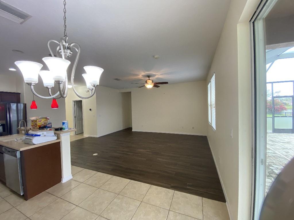 711 PARKER DEN DR, RUSKIN, FL, 33570