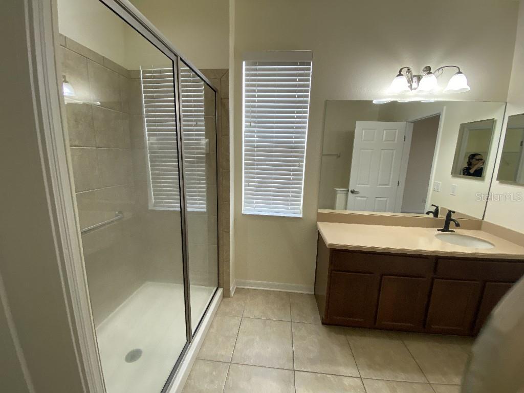 711 PARKER DEN DR, RUSKIN, FL, 33570