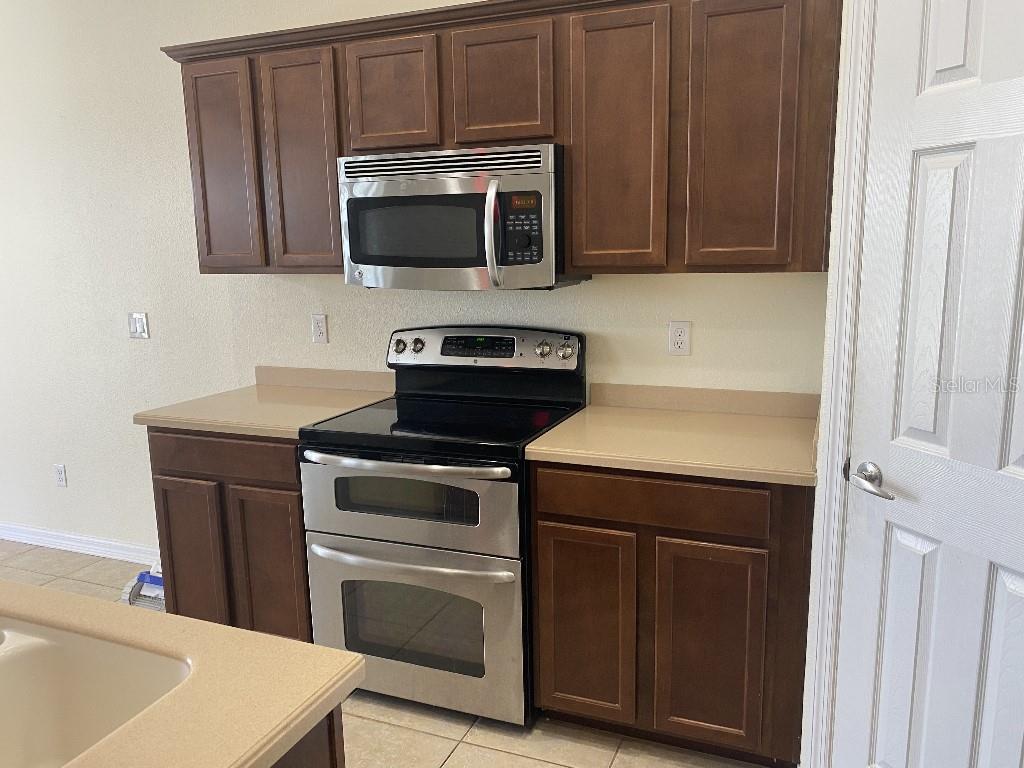 711 PARKER DEN DR, RUSKIN, FL, 33570