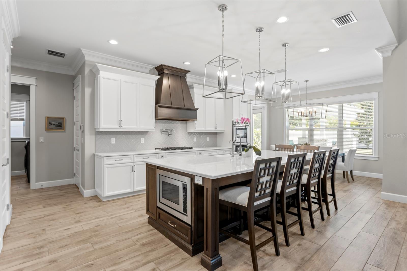 2316 S THIXTON CT, TAMPA, FL, 33629