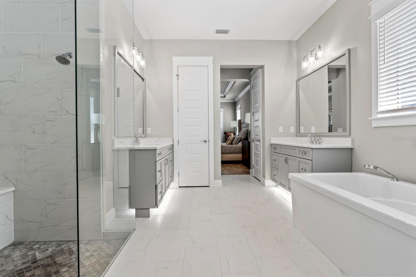 2316 S THIXTON CT, TAMPA, FL, 33629