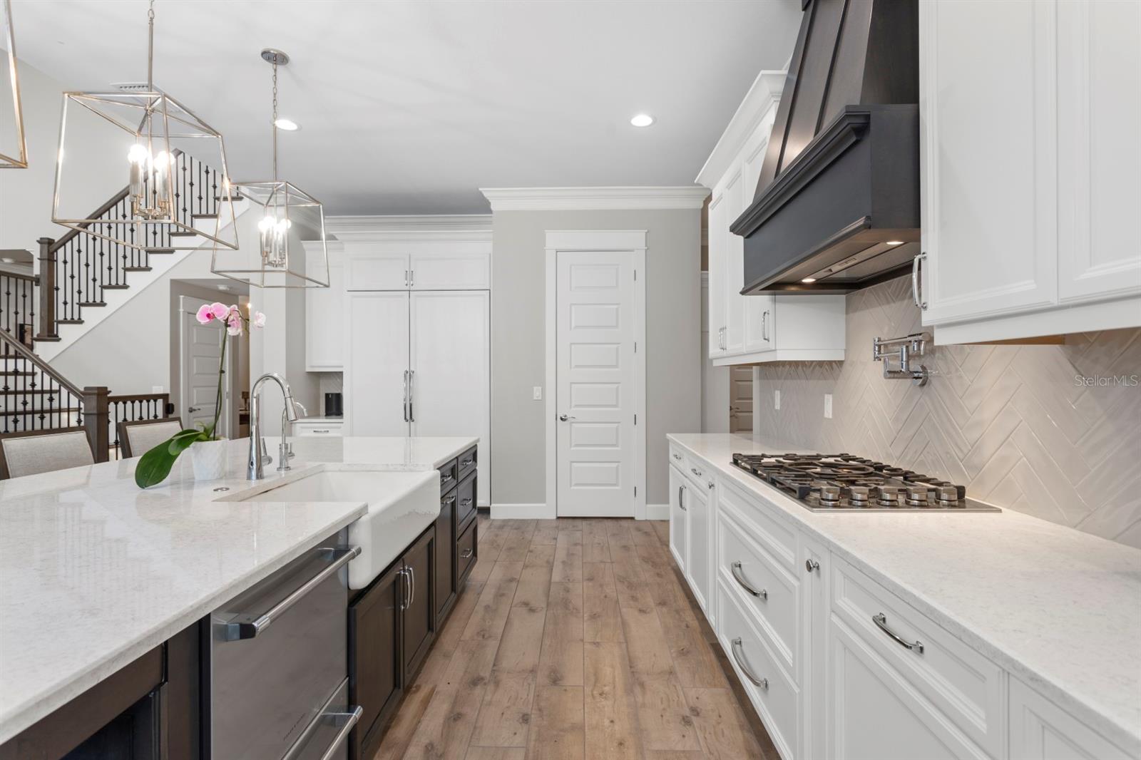 2316 S THIXTON CT, TAMPA, FL, 33629