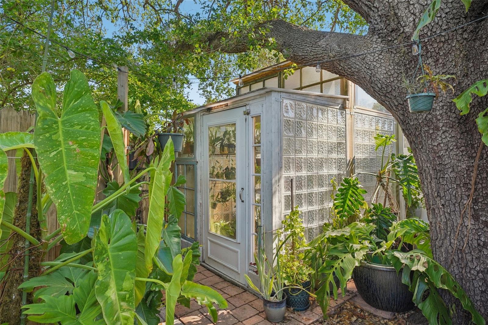 7907 N ROME AVE, TAMPA, FL, 33604