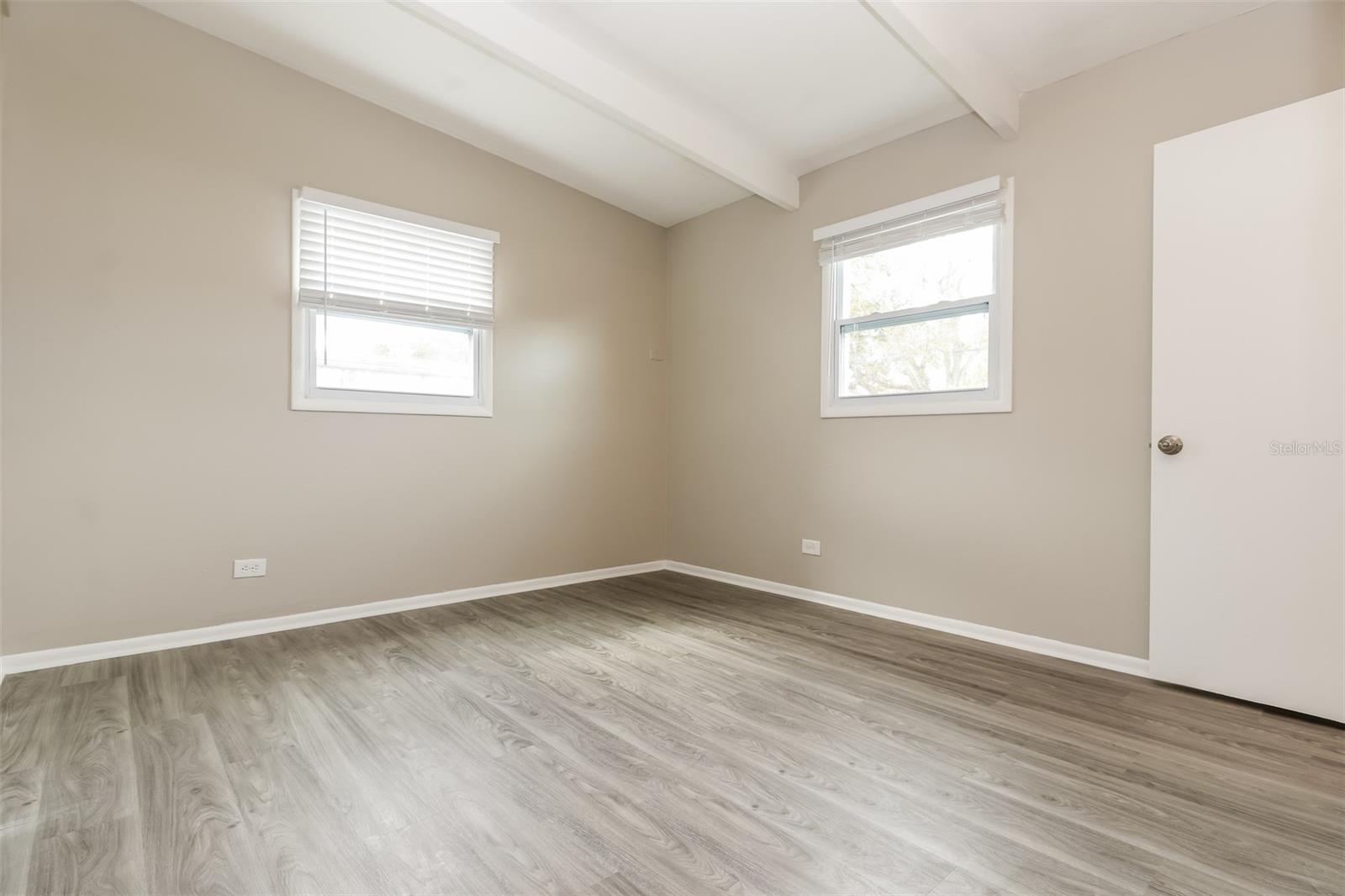 1518 CHANDLER AVE, CLEARWATER, FL, 33755