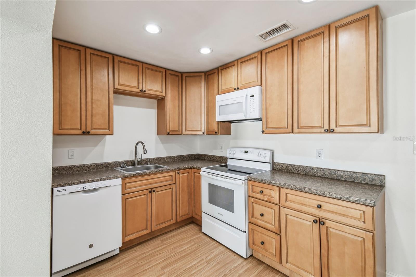 930 29TH ST NW, WINTER HAVEN, FL, 33881