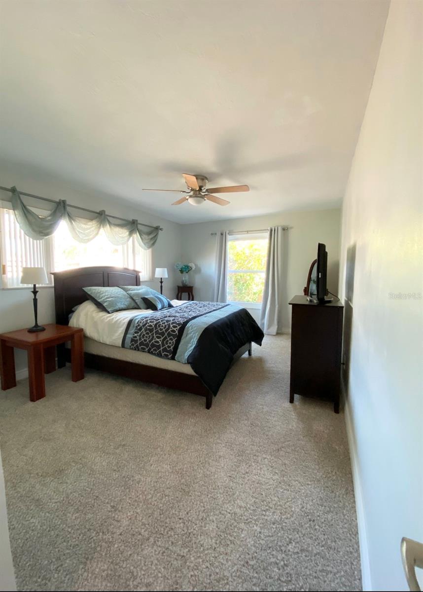 4571 CLEARWATER HARBOR DR S, LARGO, FL, 33770