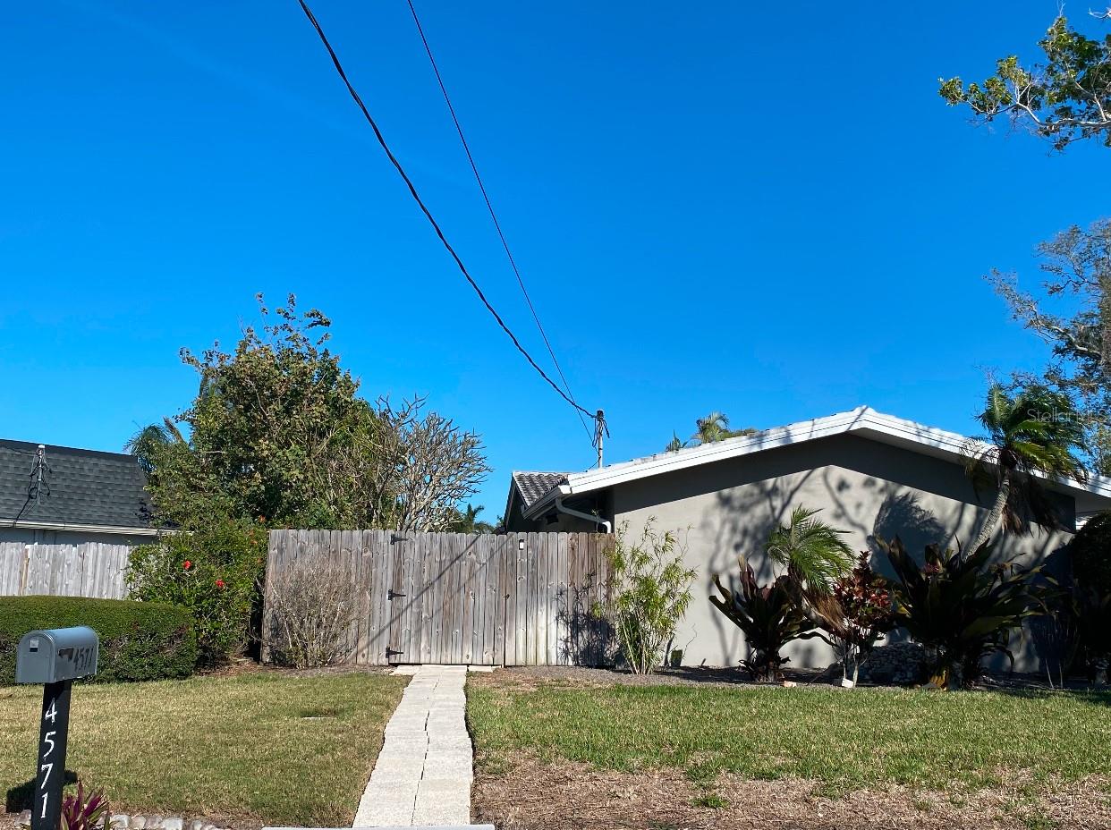 4571 CLEARWATER HARBOR DR S, LARGO, FL, 33770