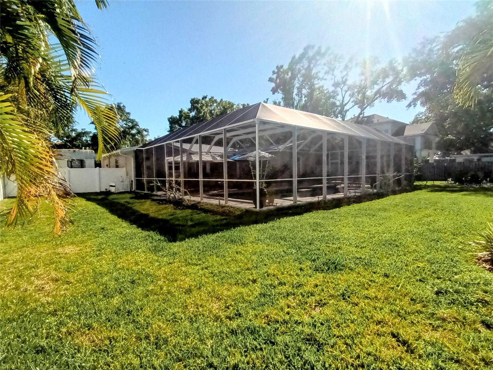 3217 W LAWN AVE, TAMPA, FL, 33611