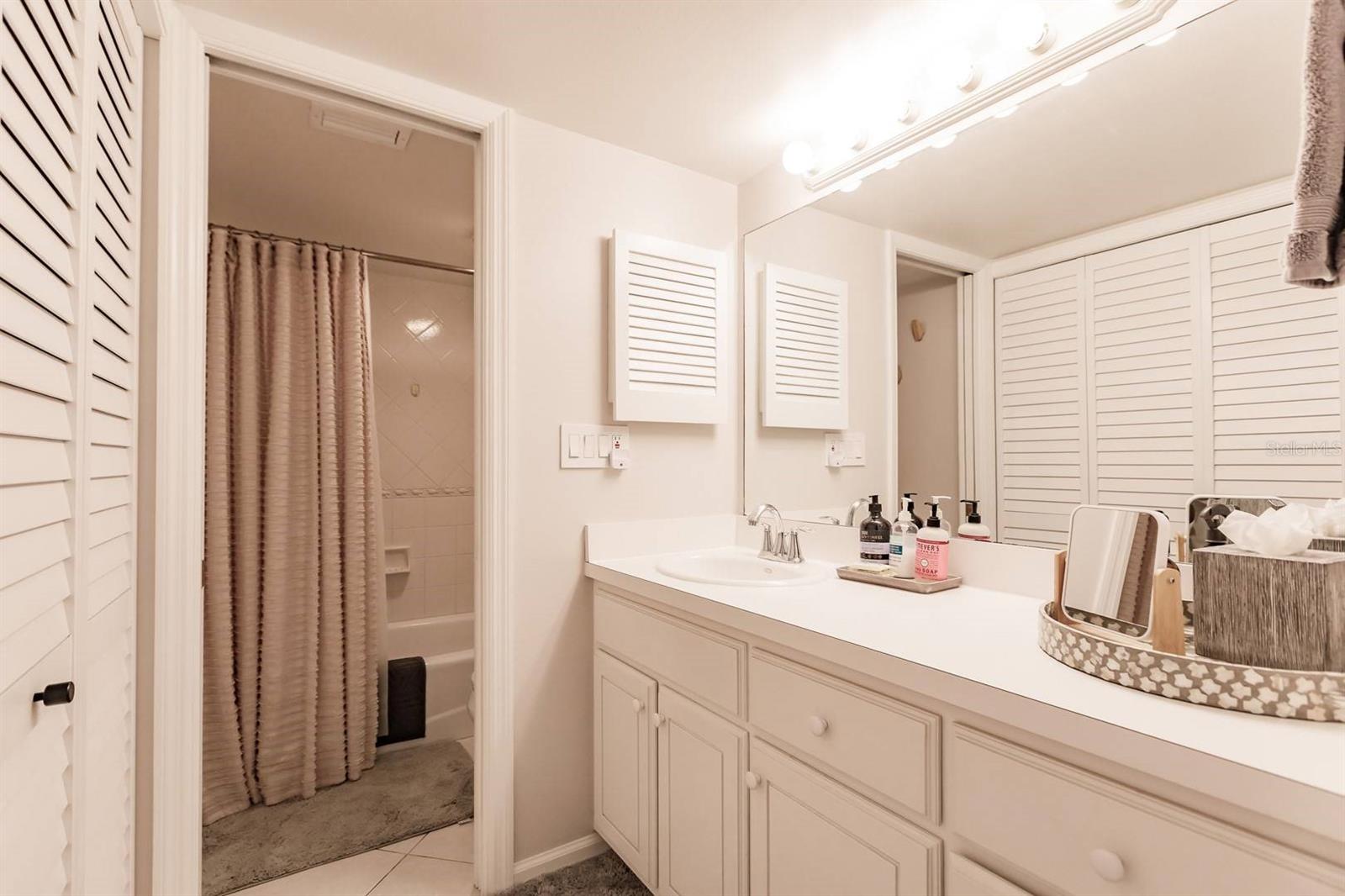 6018 PEPPERTREE ##231B, SARASOTA, FL, 34242
