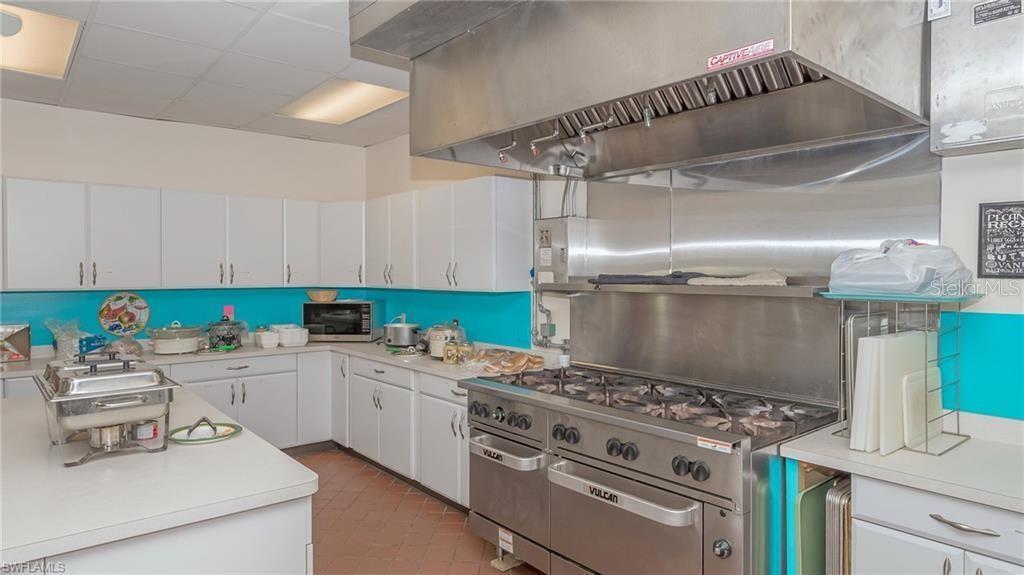 1329 TROUT, PUNTA GORDA, FL, 33950