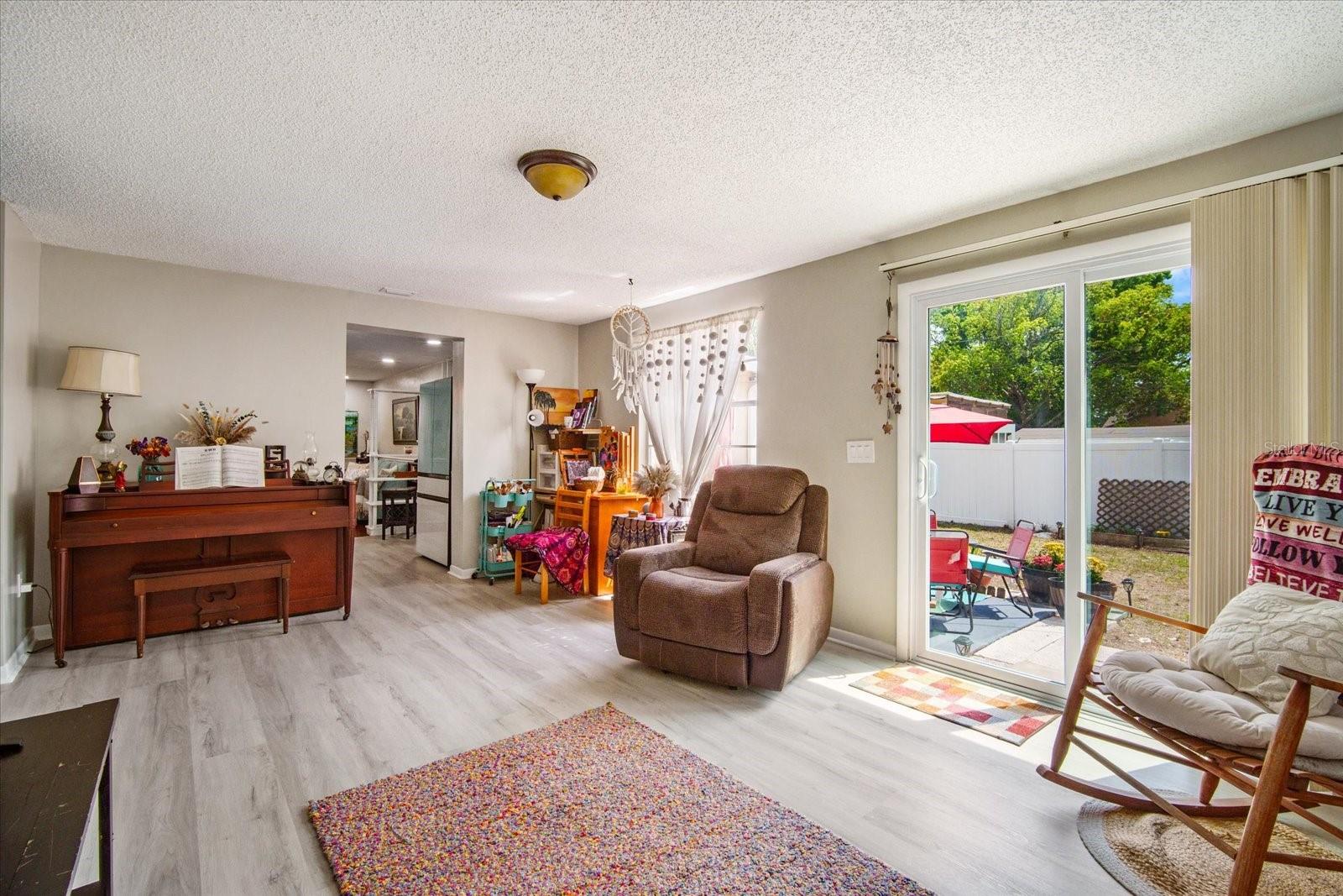 5050 68TH WAY N, ST PETERSBURG, FL, 33709