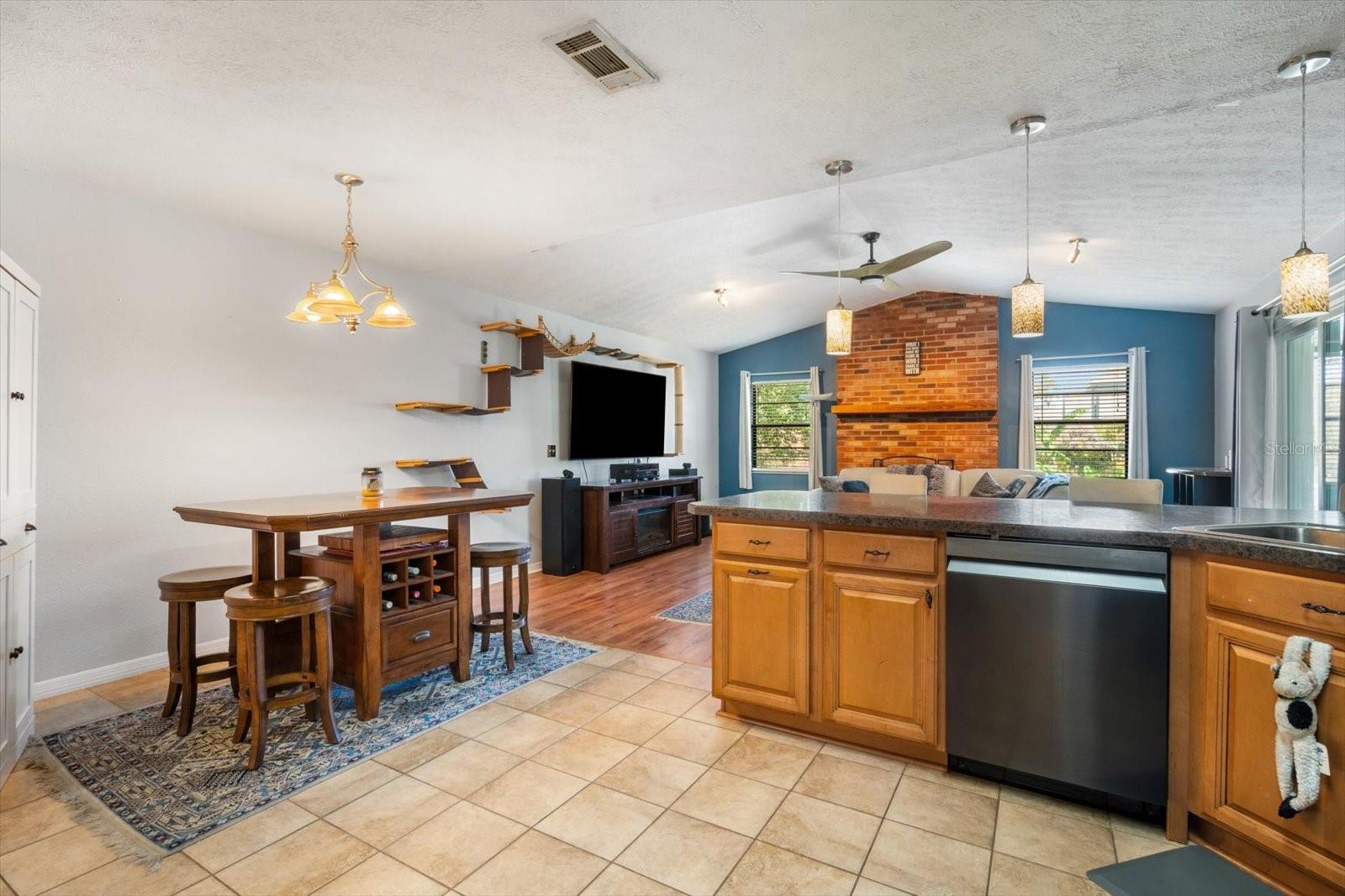 1110 MOOK ST, BRANDON, FL, 33510