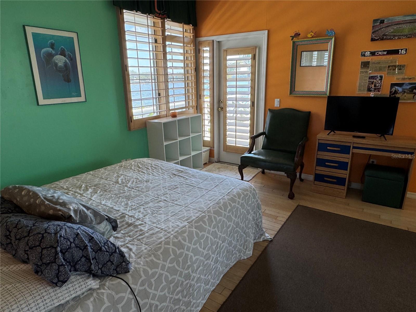 121 AUGUSTA AVE, PALM HARBOR, FL, 34683