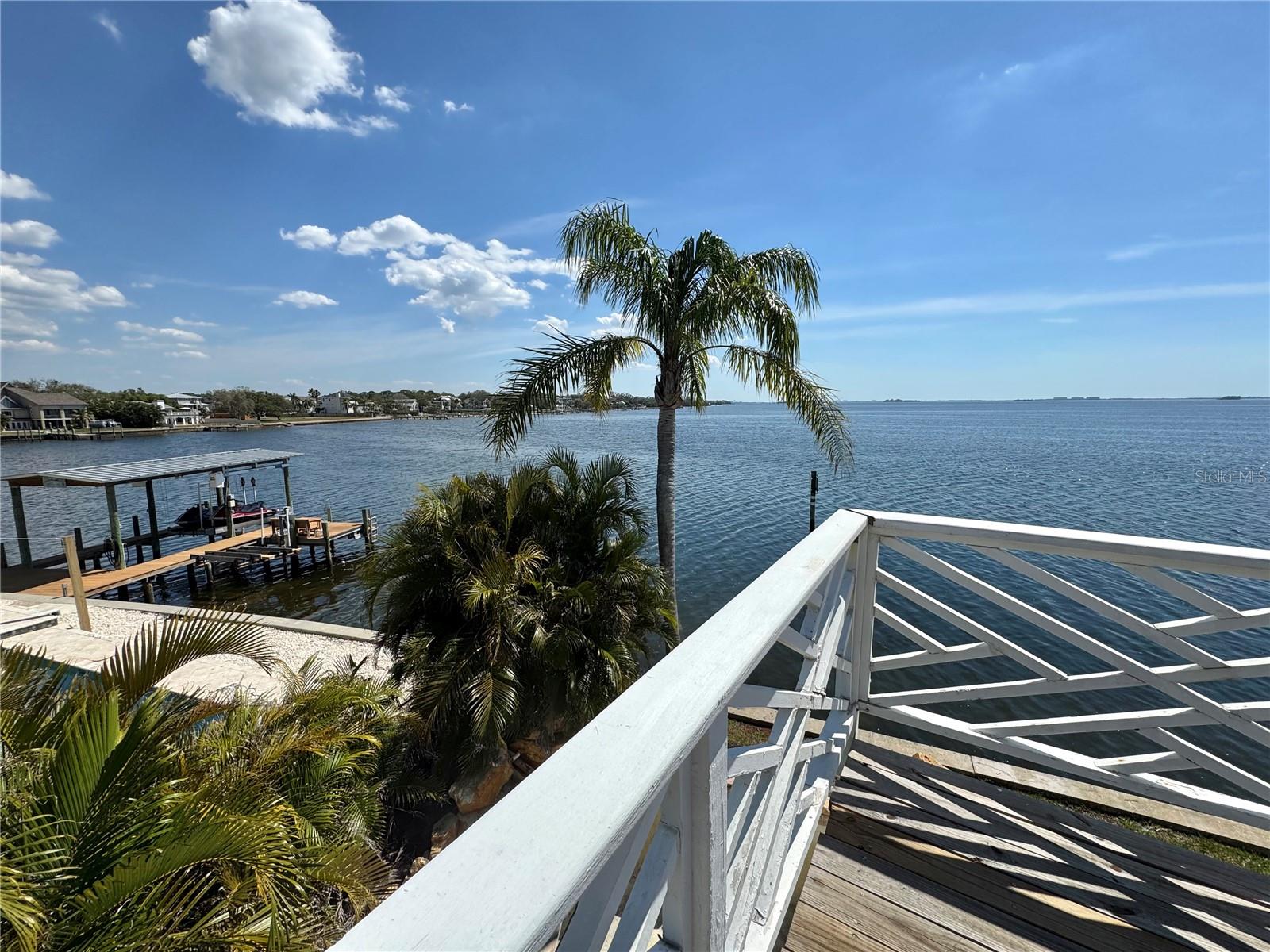 121 AUGUSTA AVE, PALM HARBOR, FL, 34683