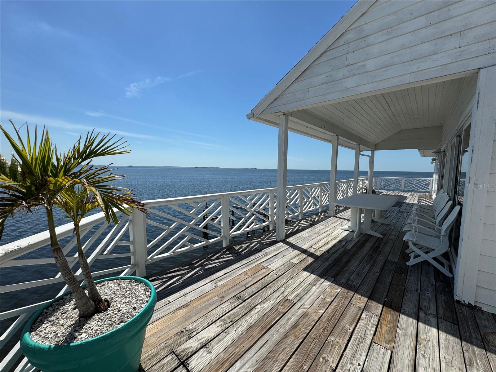 121 AUGUSTA AVE, PALM HARBOR, FL, 34683