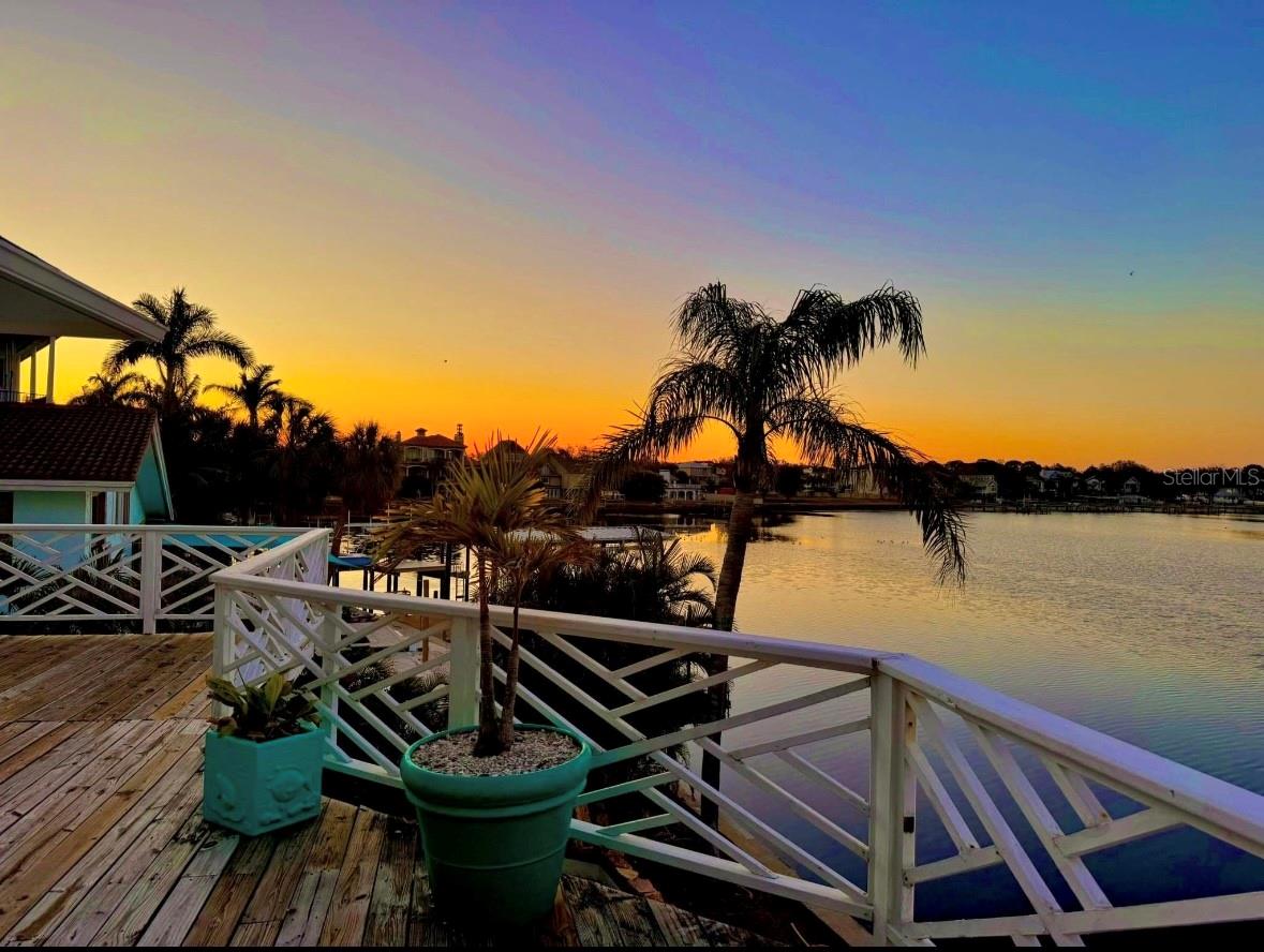 121 AUGUSTA AVE, PALM HARBOR, FL, 34683