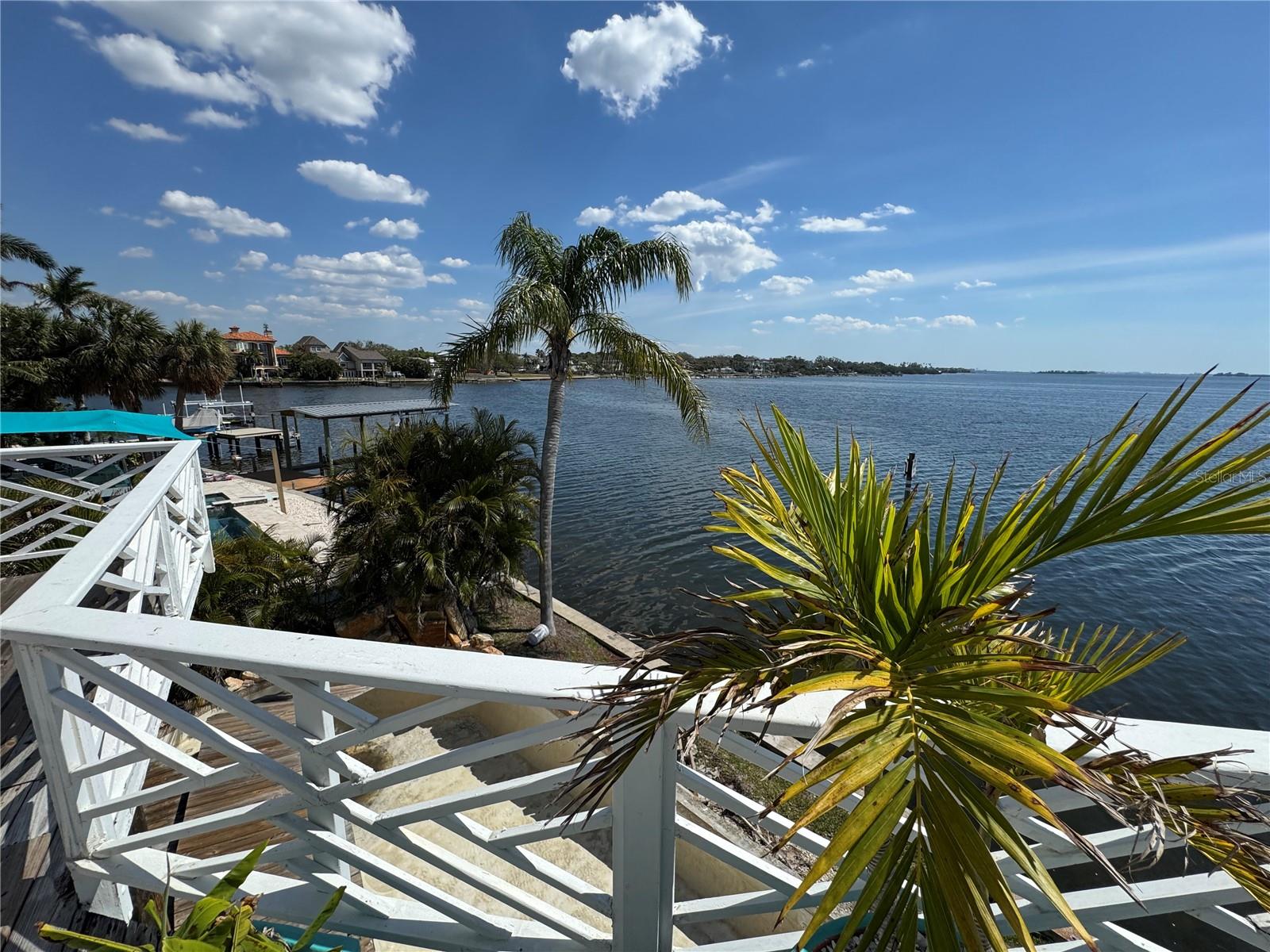 121 AUGUSTA AVE, PALM HARBOR, FL, 34683