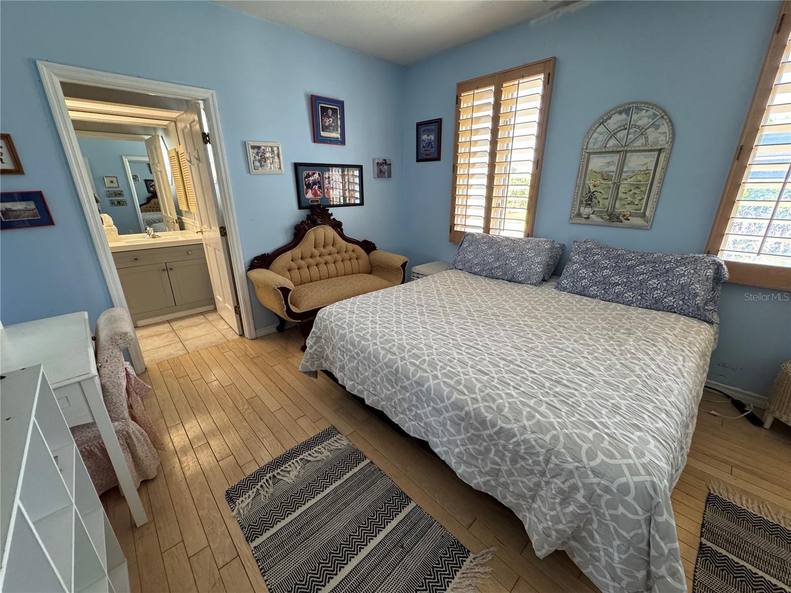 121 AUGUSTA AVE, PALM HARBOR, FL, 34683