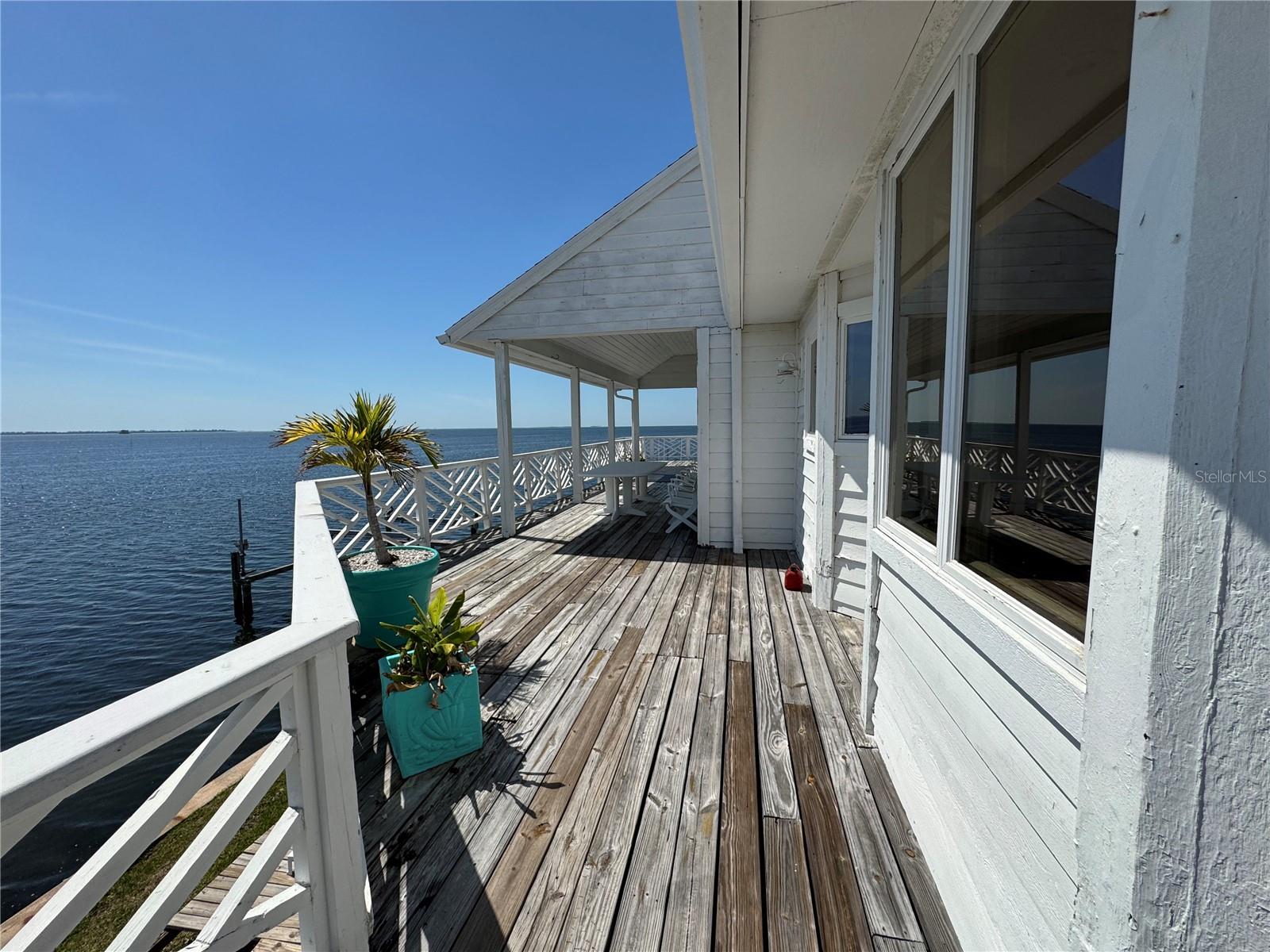 121 AUGUSTA AVE, PALM HARBOR, FL, 34683