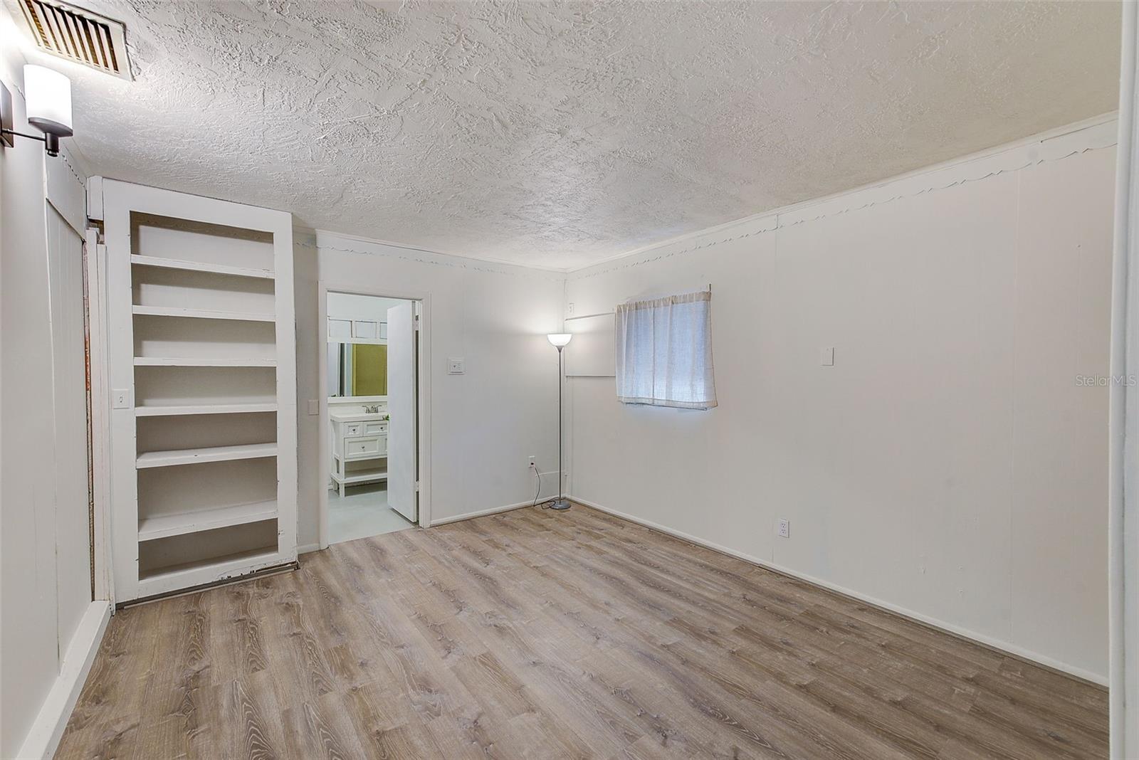 5400 97TH TER, PINELLAS PARK, FL, 33782