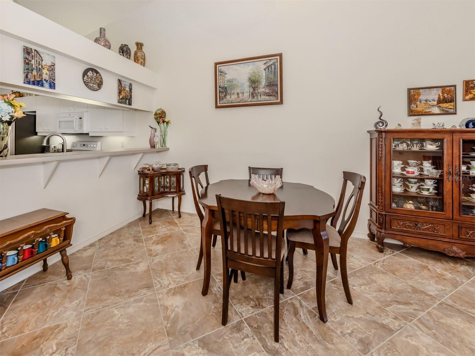 432 SUNSET LAKE BLVD #205, VENICE, FL, 34292