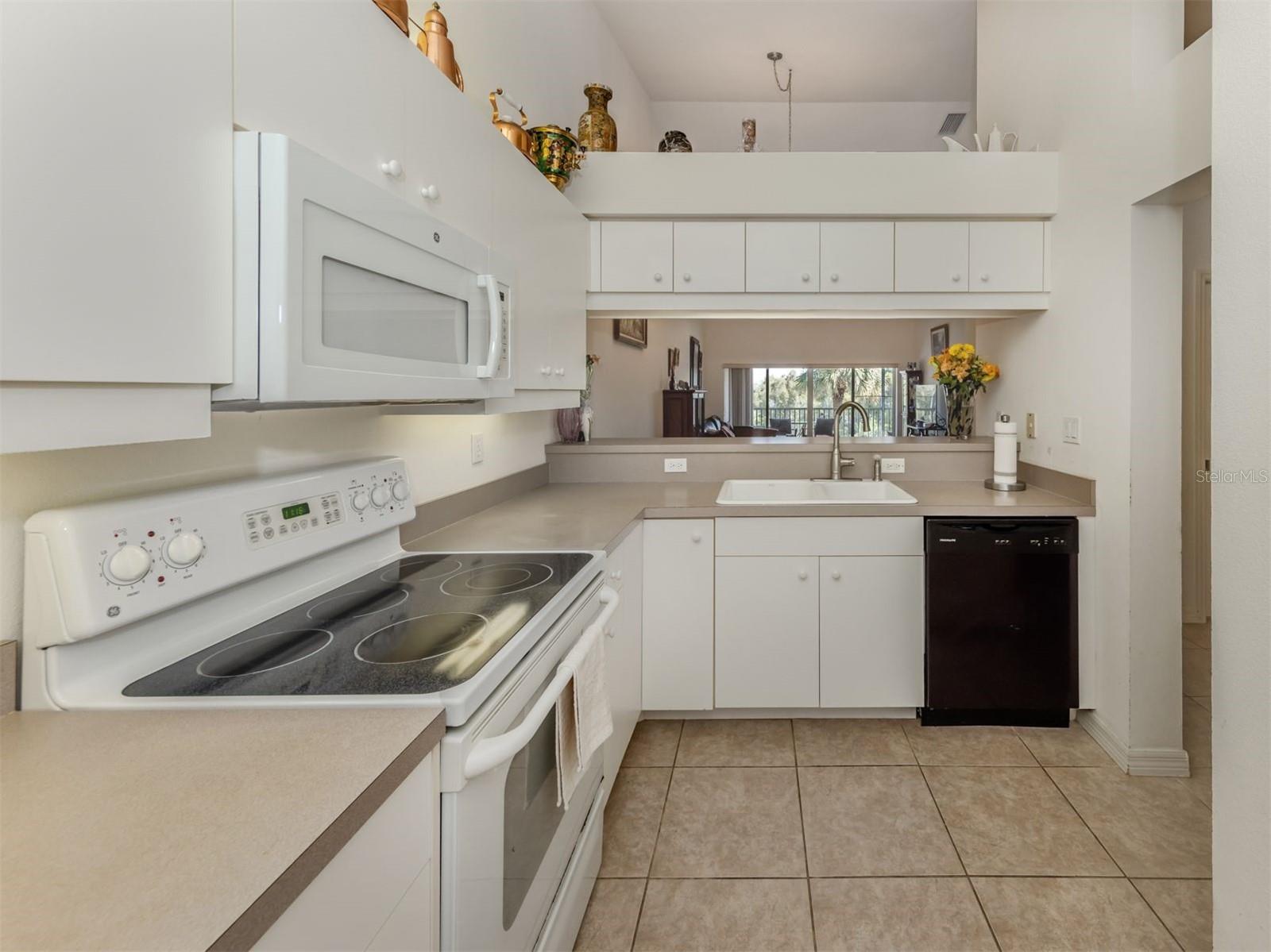 432 SUNSET LAKE BLVD #205, VENICE, FL, 34292