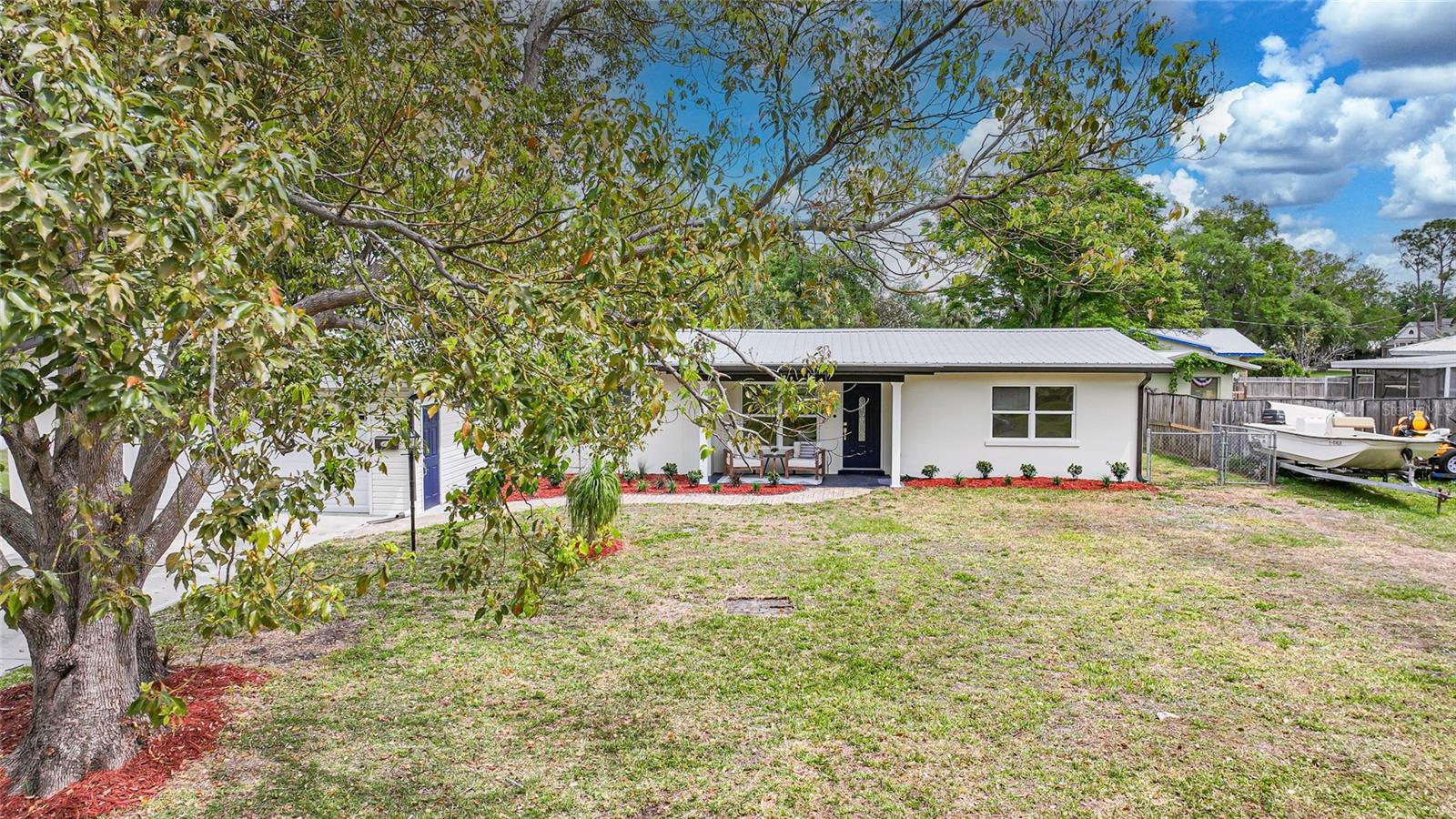 22 N JOHNSON AVE, ARCADIA, FL, 34266