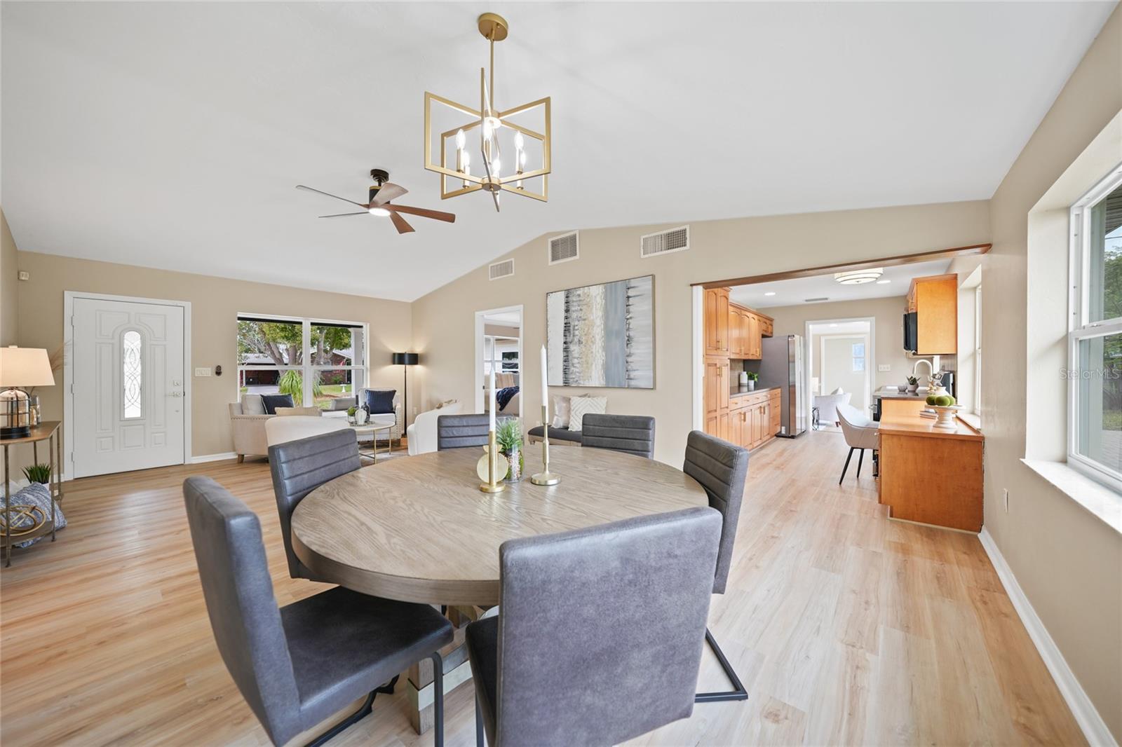22 N JOHNSON AVE, ARCADIA, FL, 34266