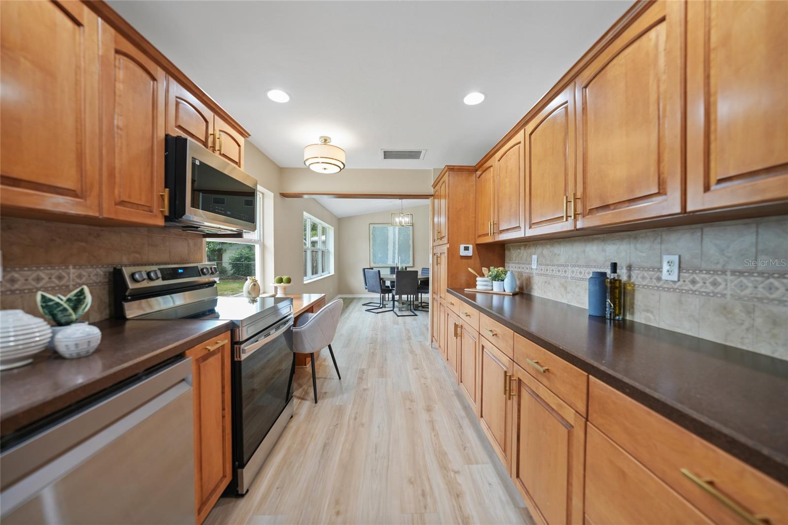 22 N JOHNSON AVE, ARCADIA, FL, 34266