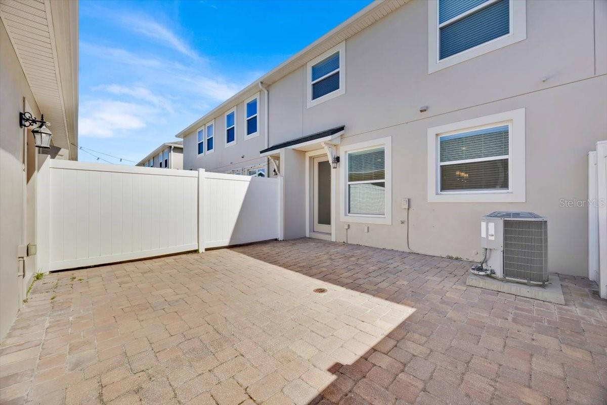 8391 LOVETT AVE, ORLANDO, FL, 32832