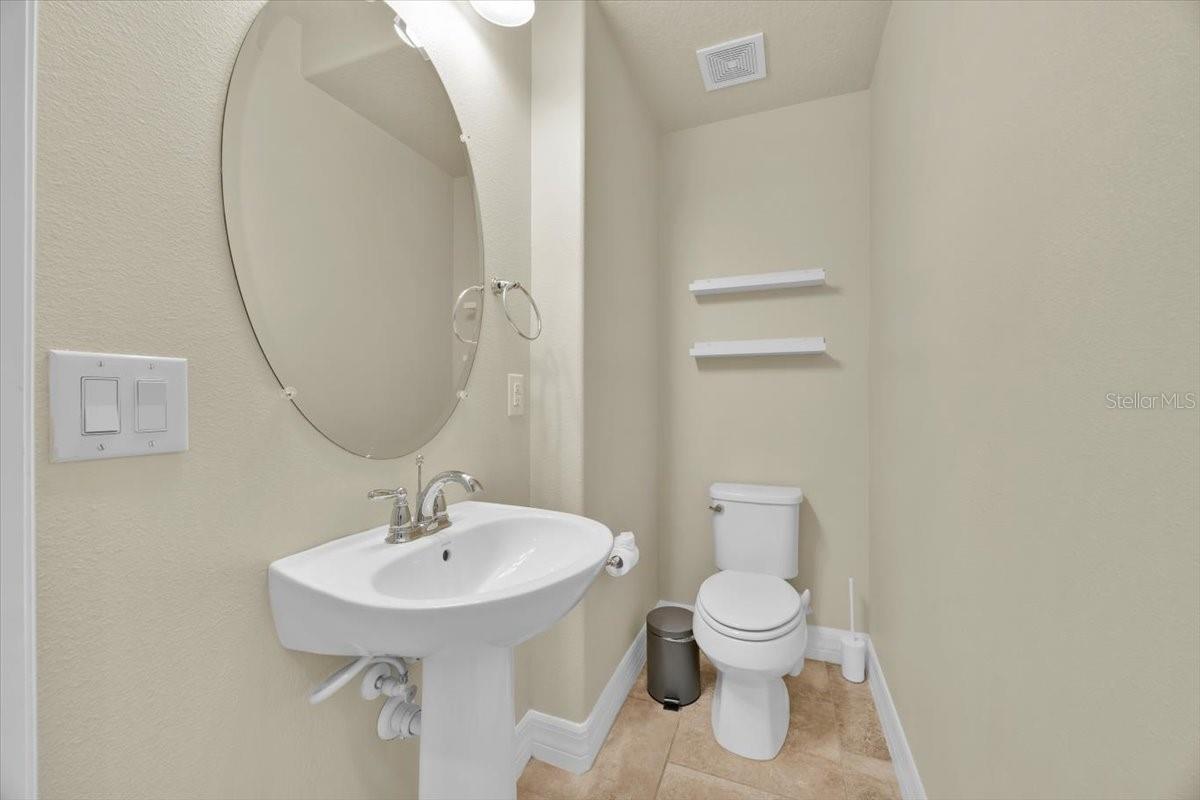 8391 LOVETT AVE, ORLANDO, FL, 32832