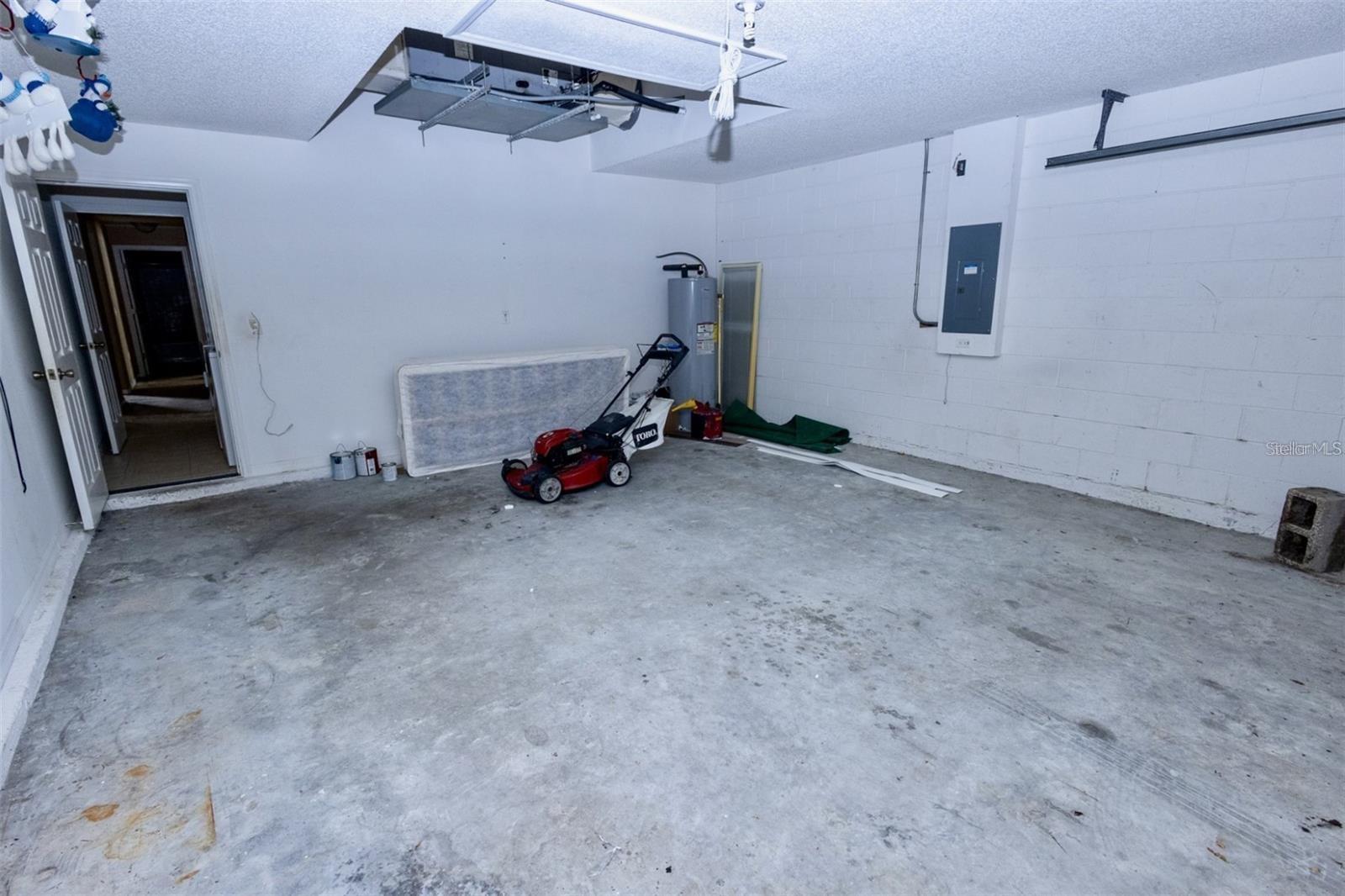 818 CARROUSEL LN, KISSIMMEE, FL, 34759