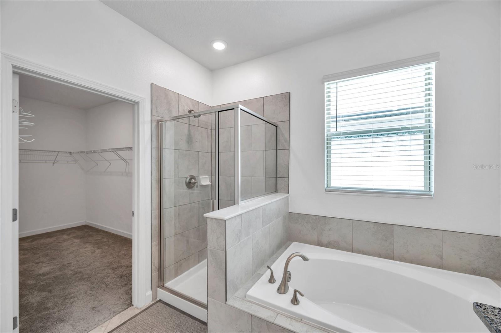 11820 SUNBURST MARBLE RD, RIVERVIEW, FL, 33579