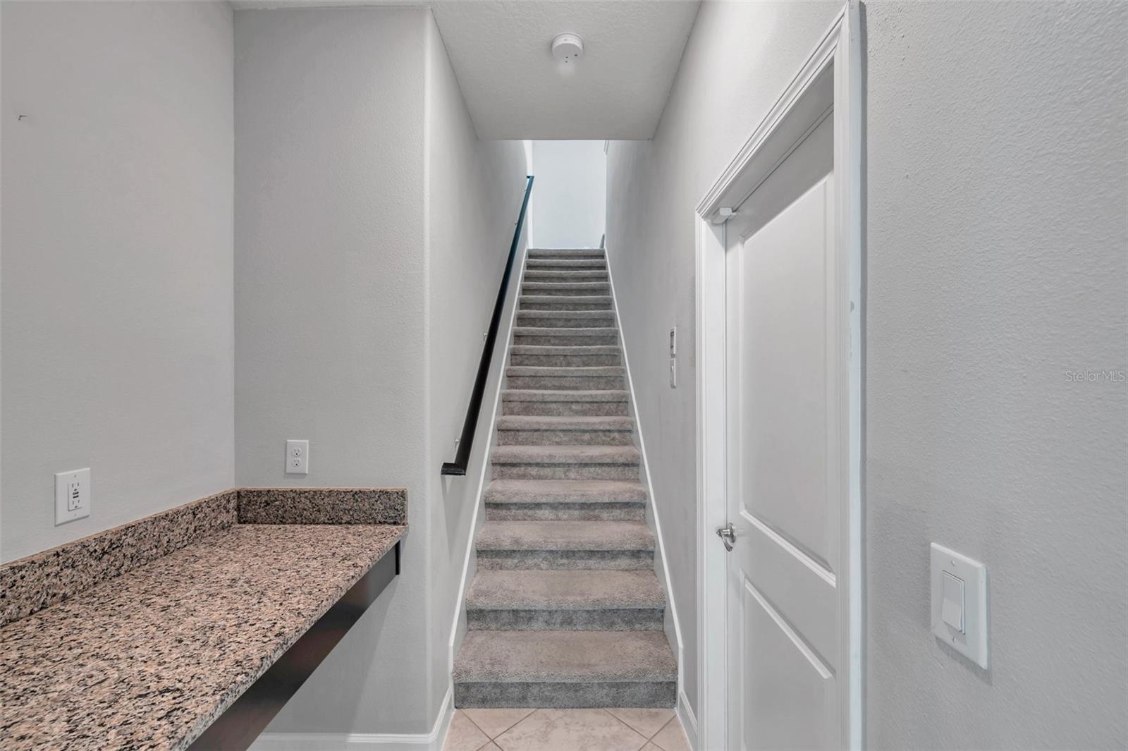 11820 SUNBURST MARBLE RD, RIVERVIEW, FL, 33579