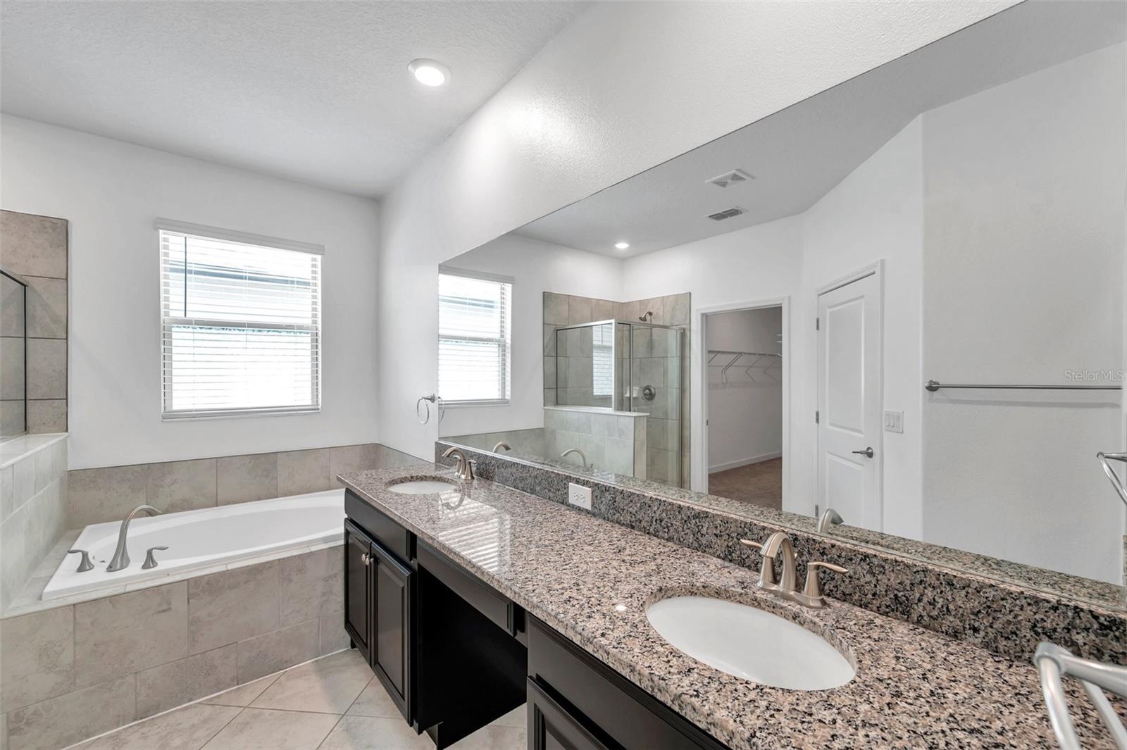 11820 SUNBURST MARBLE RD, RIVERVIEW, FL, 33579