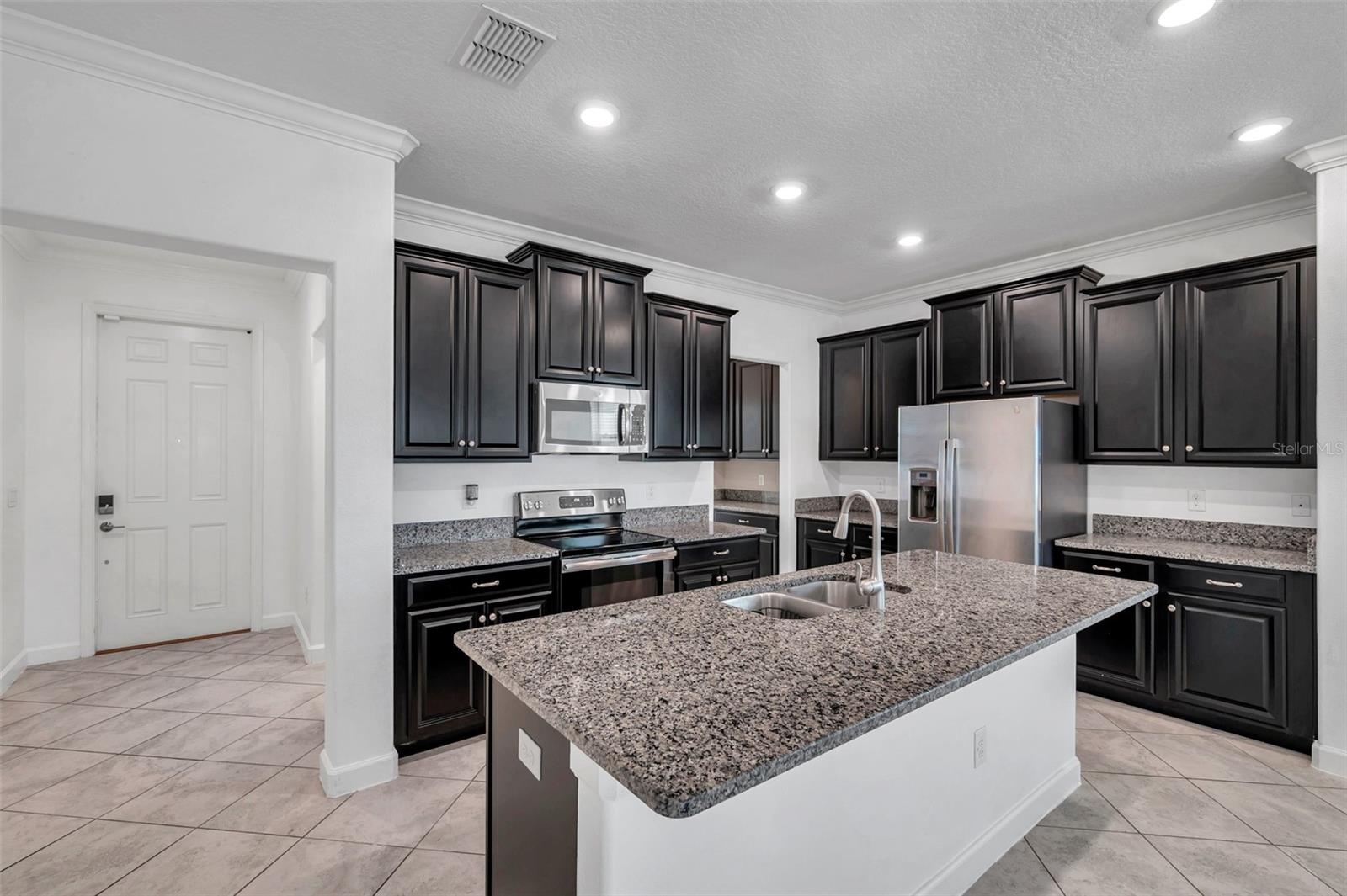 11820 SUNBURST MARBLE RD, RIVERVIEW, FL, 33579