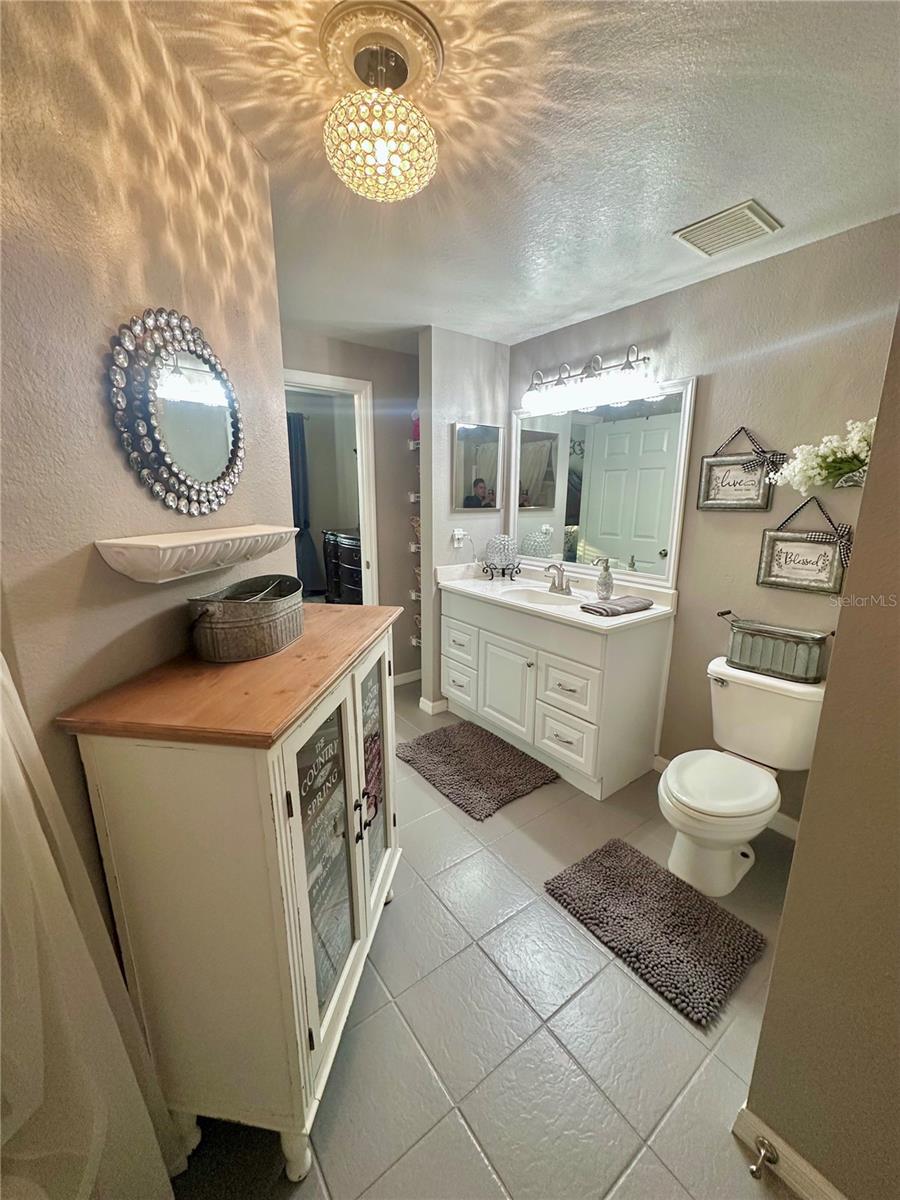 3344 CORONA VILLAGE WAY #B4, ORLANDO, FL, 32835