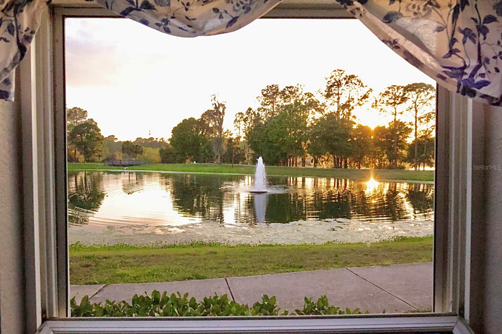 3344 CORONA VILLAGE WAY #B4, ORLANDO, FL, 32835