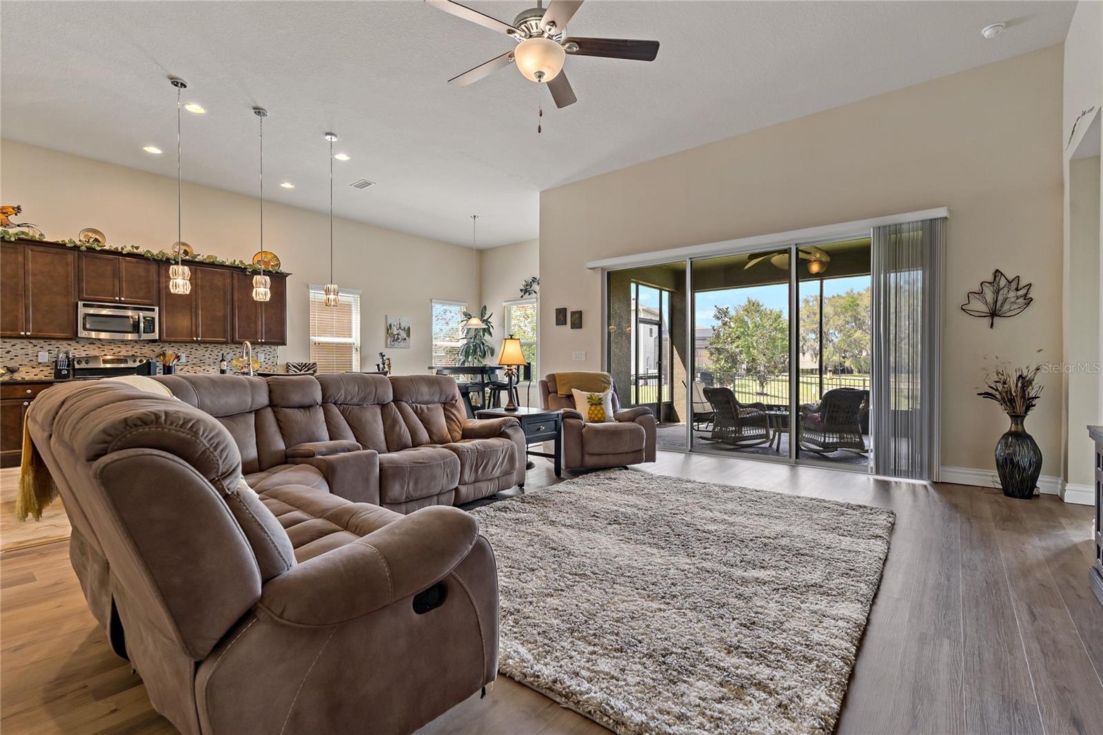 4839 POINTE O WOODS DR, WESLEY CHAPEL, FL, 33543