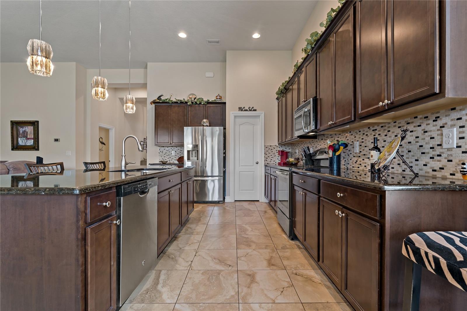 4839 POINTE O WOODS DR, WESLEY CHAPEL, FL, 33543